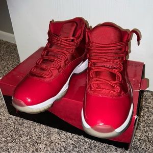 Air Jordan Retro 11 Win Like 96 All Red